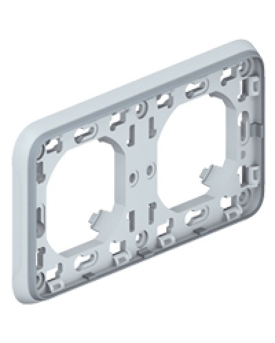 Рамка с суппортом для встроенного монтажа Plexo Legrand 069683 в Липецке Аксессуары для кабель-канала Pintop.ru