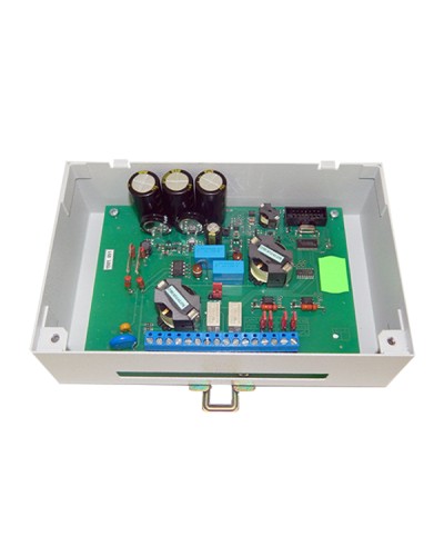 Блок распределения управления и сопряжения Тромбон БРУ-М15Д в Липецке Системы оповещения и управления эвакуацией Pintop.ru