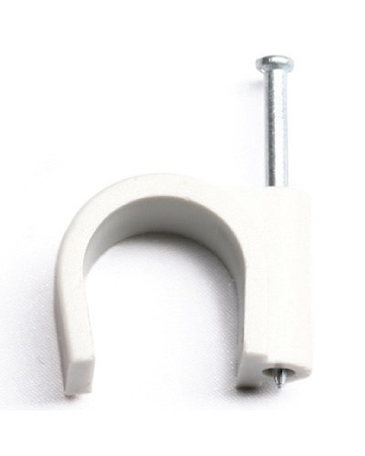 Скоба пластиковая с гвоздем, д.13 - 14мм DKC 51900 в Липецке Крепежные изделия Pintop.ru