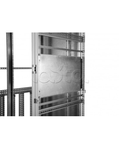 Панель монтажная секционная 700х700 для шкафов EMS Elbox EMS-SMP-700.700 в Липецке Аксессуары для стоек и шкафов Pintop.ru