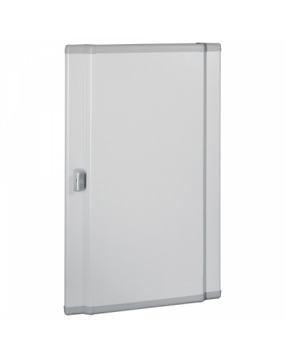 Дверь изогнутая металлическая Legrand 020557 в Липецке Аксессуары для стоек и шкафов Pintop.ru