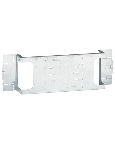 Пластина монтажная Legrand 020617 в Липецке Аксессуары для стоек и шкафов Pintop.ru